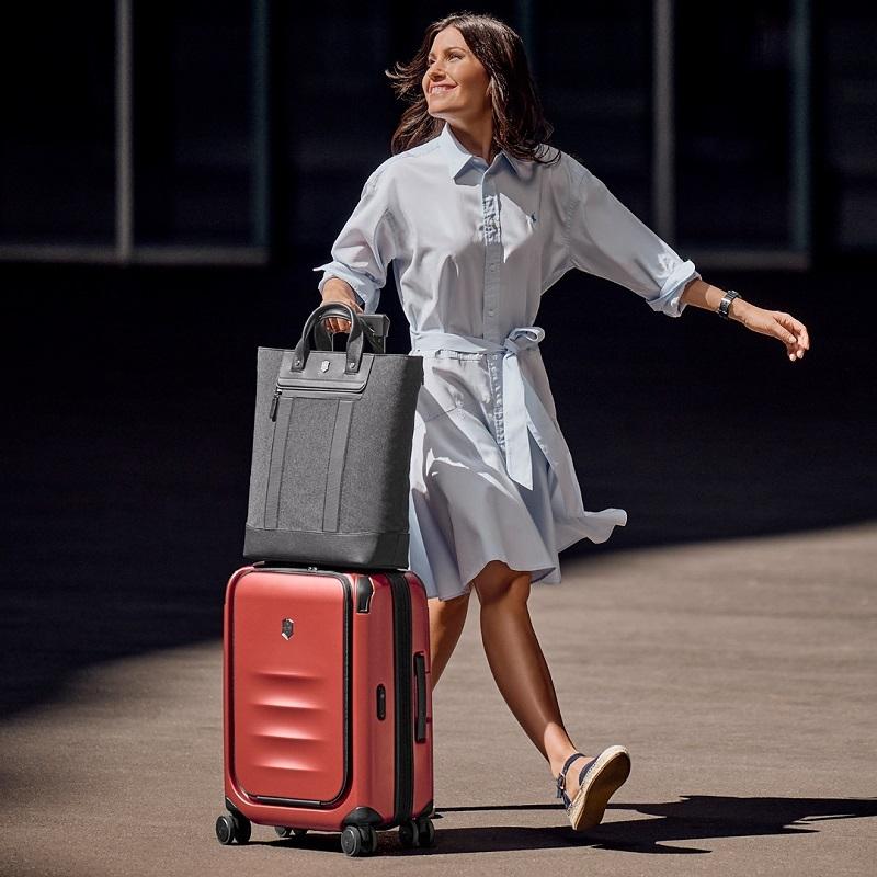 VICTORINOX(ビクトリノックス) Spectra キャリーバッグ 楽天市場】【5H限定豪華プレゼント｜11/2 19時～】【着後