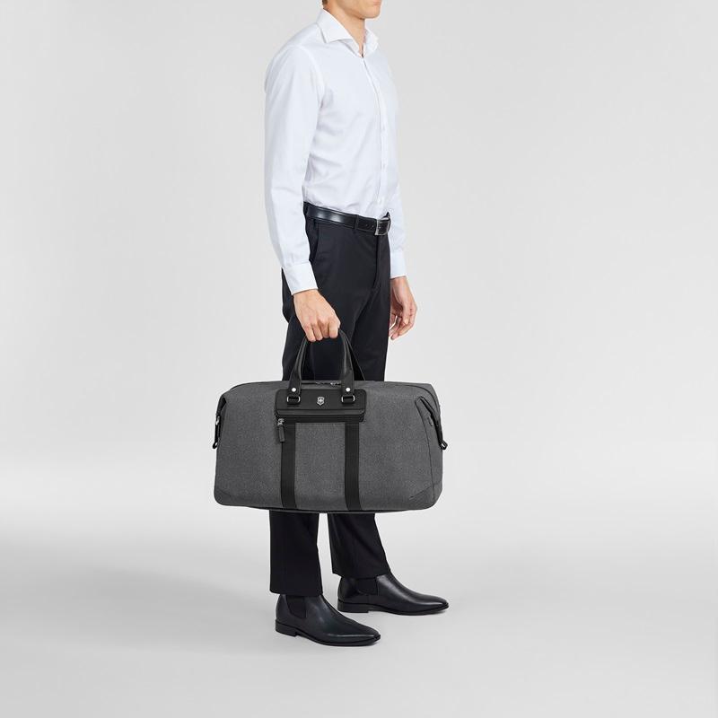 ビクトリノックス VICTORINOX 公式 アーキテクチャーアーバン2 ウィークエンダ― 全2色 45L 正規品 保証付 バッグ ボストンバッグの画像