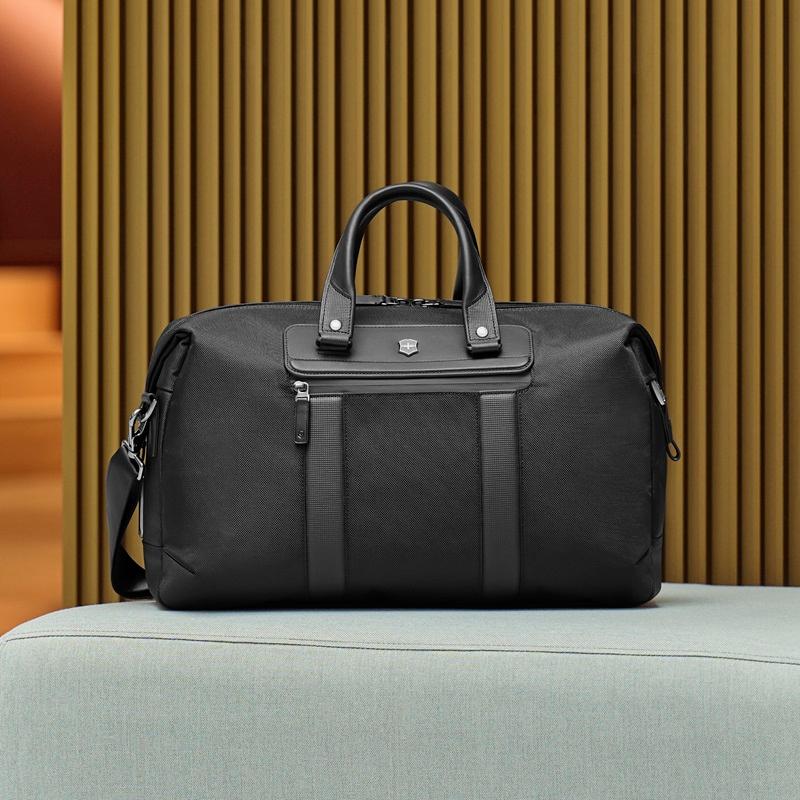 VICTORINOX（ビクトリノックス） 公式 アーキテクチャーアーバン2
