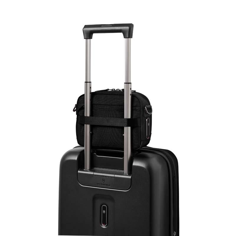 ビクトリノックス VICTORINOX 公式 ミシック コンパクトクロスボディバッグ ブラック 正規品 ショルダーバッグ 斜めがけバッグ メンズの画像