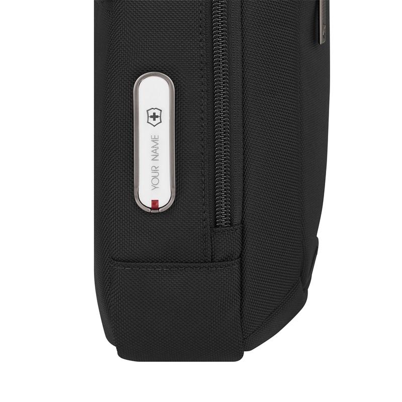 ビクトリノックス VICTORINOX 公式 ミシック クロスボディバッグ ブラック 正規品 ショルダーバッグ 縦型 斜めがけバッグ メンズ 小さめ_10