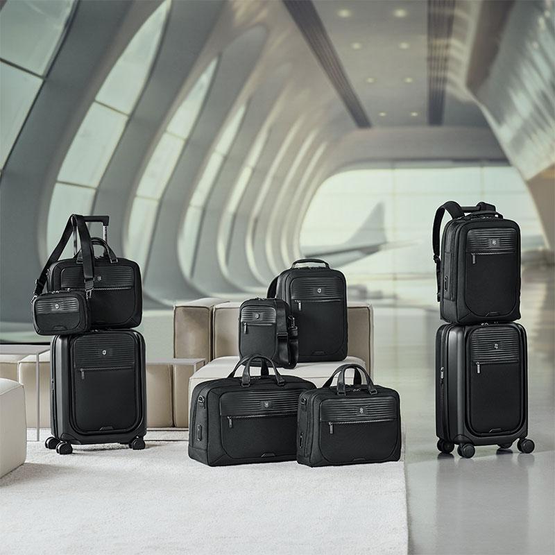 美品⭐︎VICTORINOX ヴィクトリノックス　ビジネス　キャリーバッグ　4輪 楽天市場】レザーポーチ付きマルチツール ビクトリノックス VICTORINOX