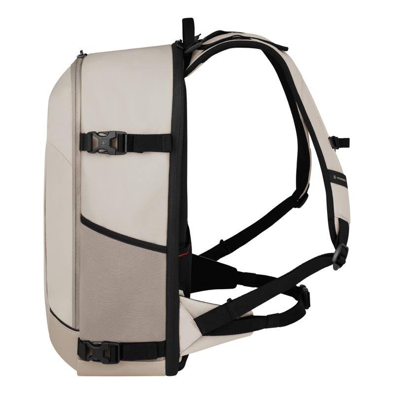 ビクトリノックス VICTORINOX 公式 トラベラーバックパック 32L 全3色 アルトモントモダン 正規 リュック カジュアル ビジネス メンズの画像