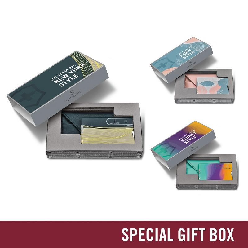 VICTORINOX（ビクトリノックス） 公式 スイスカード 全3種 Live to