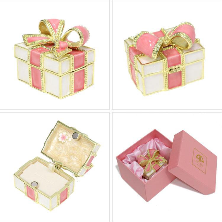 ピィアース ジュエリーボックス プレゼントボックス SAKURAピンク