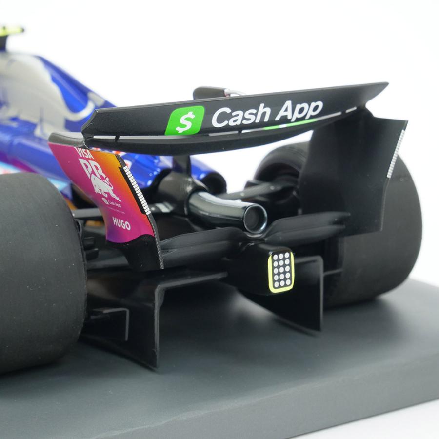 ミニチャンプス MINICHAMPS 1/18スケール ビザ キャッシュ RB F1チーム
