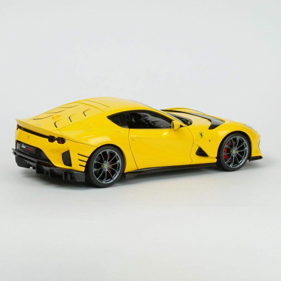Ferrari（フェラーリ） Bburago 1/18スケール 812 コンペティツィ
