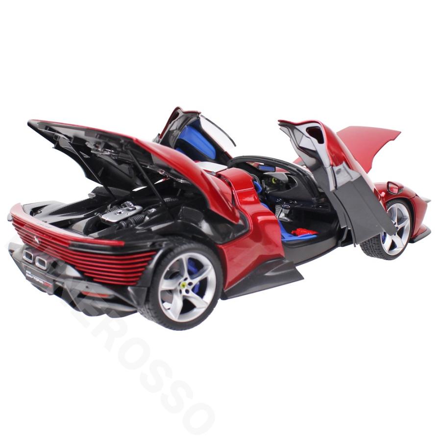 BBURAGO 1/18スケール フェラーリ デイトナ SP3 オープンルーフ 2022 メタリック レッド シグニチャー シリーズ 18-16912R これにより台座やモデルカーが破損した場合は返品交換対象外となります