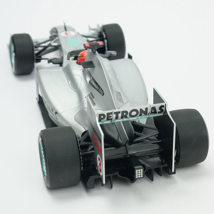 メルセデスAMG MINICHAMPS 1/18スケール メルセデスGP ショーカー M