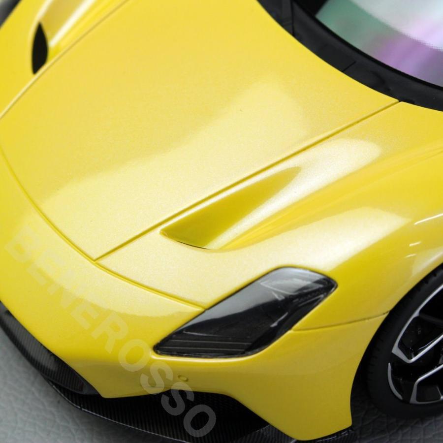 BBR MODELS 1/18スケール マセラティ MC20 Giallo Genio P18191DV_5
