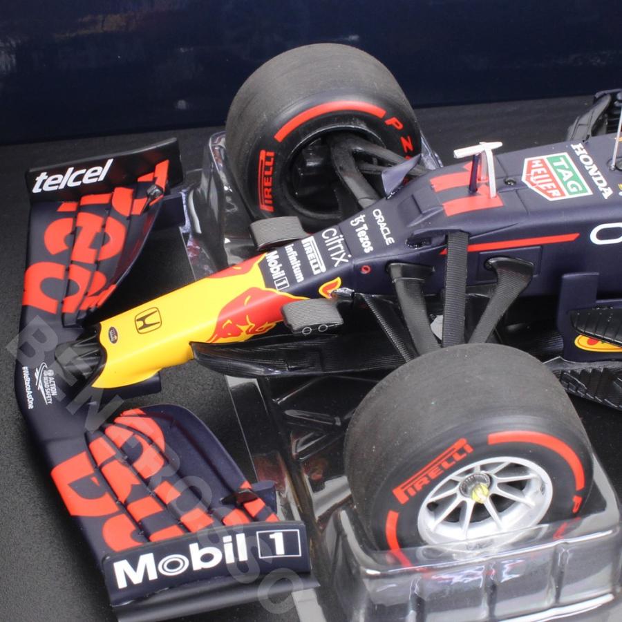 MINICHAMPS 1/18スケール レッドブル レーシング ホンダ RB16B S.ペレス アゼルバイジャンGP 2021 ウィナー 110210711_1