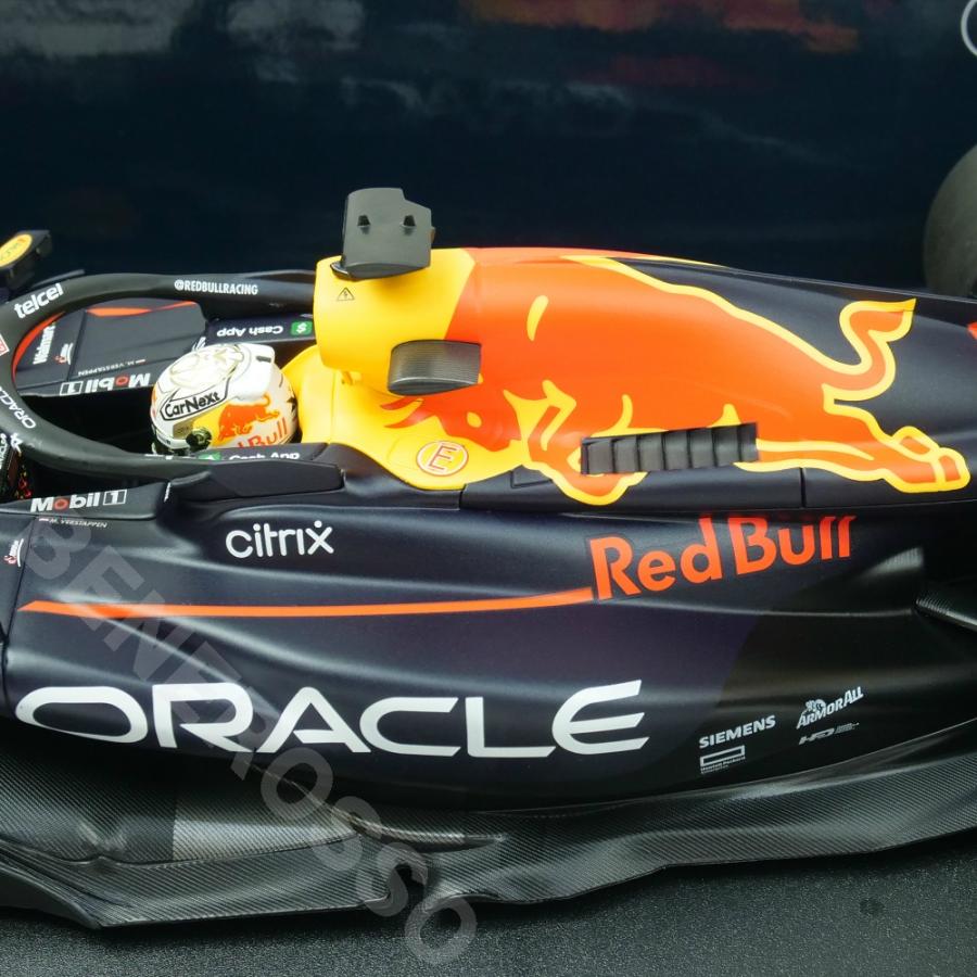 レッドブル（RedBull） MINICHAMPS 1/18スケール オラクル レーシング