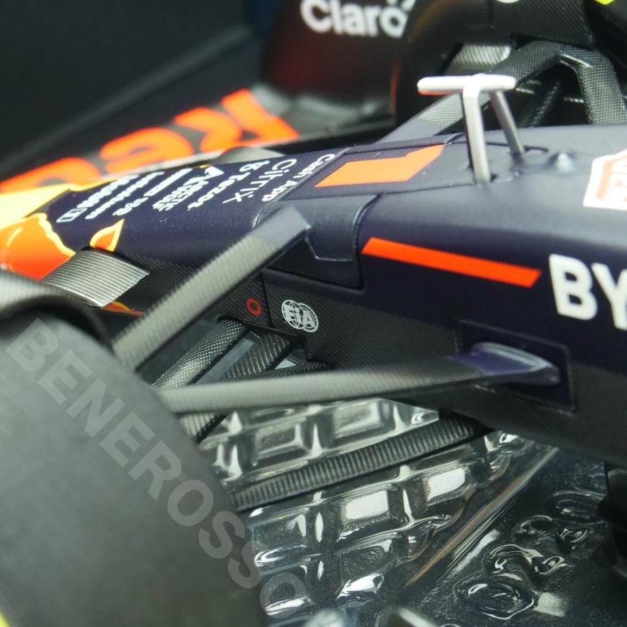 ミニチャンプス MINICHAMPS 1/18スケール オラクル レッドブル