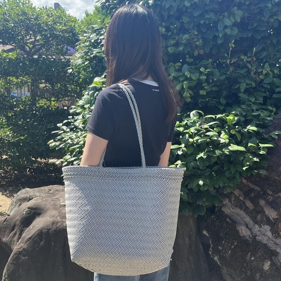 【送料込】新作バリ島パサールバッグ　大きめLサイズ　シルバー　メルカドバッグ 送料込】新作バリ島パサールバッグ 大きめLサイズ シルバー