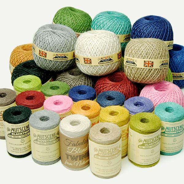 麻ひも カラー ボール ジュート 全18色 約130m ナッツシーン 麻紐 園芸 手芸 編み物 材料 クラフト おしゃれ ホワイト 白 黒 赤 Nutscene ナチュラル Viewgarden 通販 Yahoo ショッピング