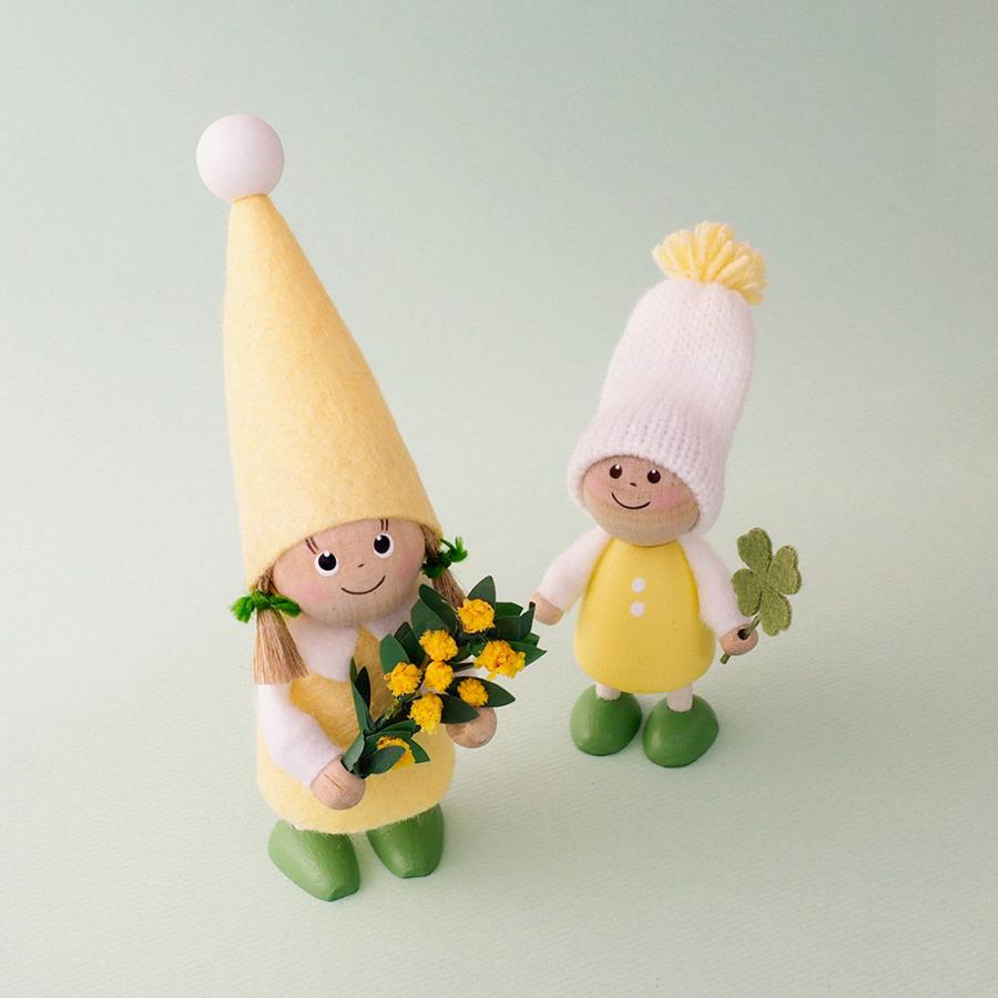 ノルディカニッセ ノルディックギフト お花とジョウロを持った女の子(イエロー) ミモザを持った女の子 | NORDIKA nisse - 北欧雑貨のLiLiCoCo(リリココ
