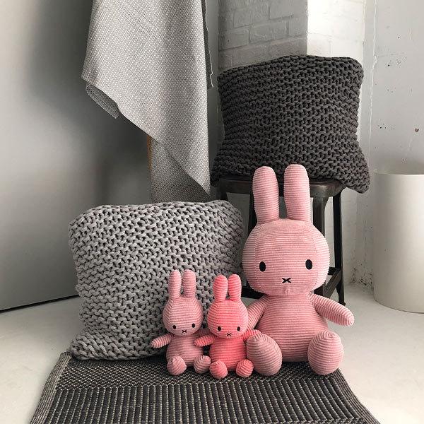 ミッフィクッション　新品　コーデュロイ　特大うさぎ Miffy（ミッフィー） ボリス フェイス クッション miffy boris