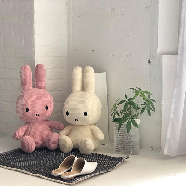 ミッフィクッション　新品　コーデュロイ　特大うさぎ ぬいぐるみ ミッフィー グッズ 大人 大きい 抱き枕 コーデュロイ 50cm