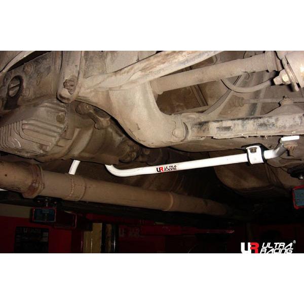 【Ultra Racing】 リアスタビライザー φ19 ニッサン スカイラインGT-R BNR32 89/05-93/08 [AR19-011]