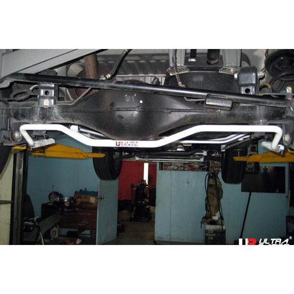 【Ultra Racing】 リアスタビライザー φ19 トヨタ ラッシュ J200E 06/01-16/03 [AR19-152]_1