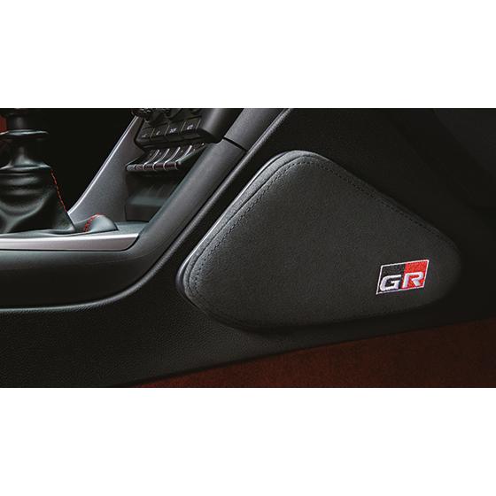TRD 【TRD/ティーアールディー】 GRニーパッド トヨタ GR86 ZN8 [MS354