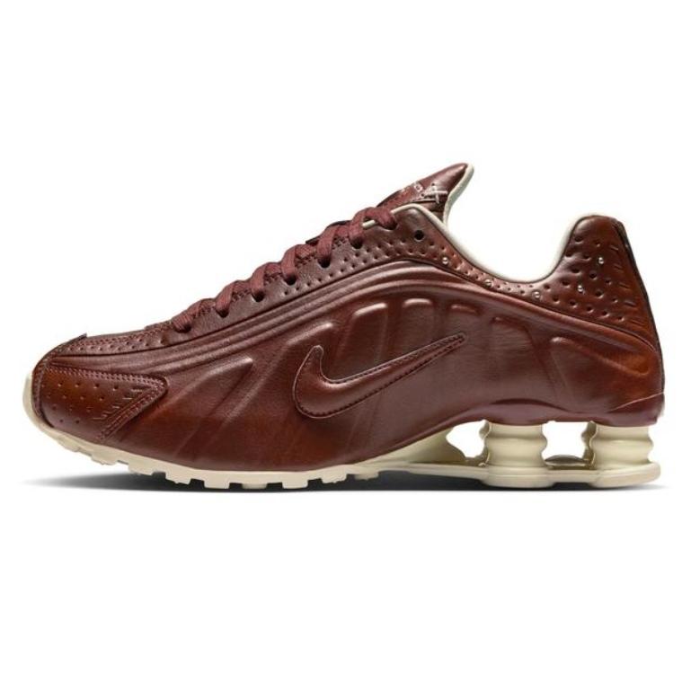 NIKE（ナイキ） NIKE WMNS SHOX R4 ウィメンズ ショックス R4 : Espoir