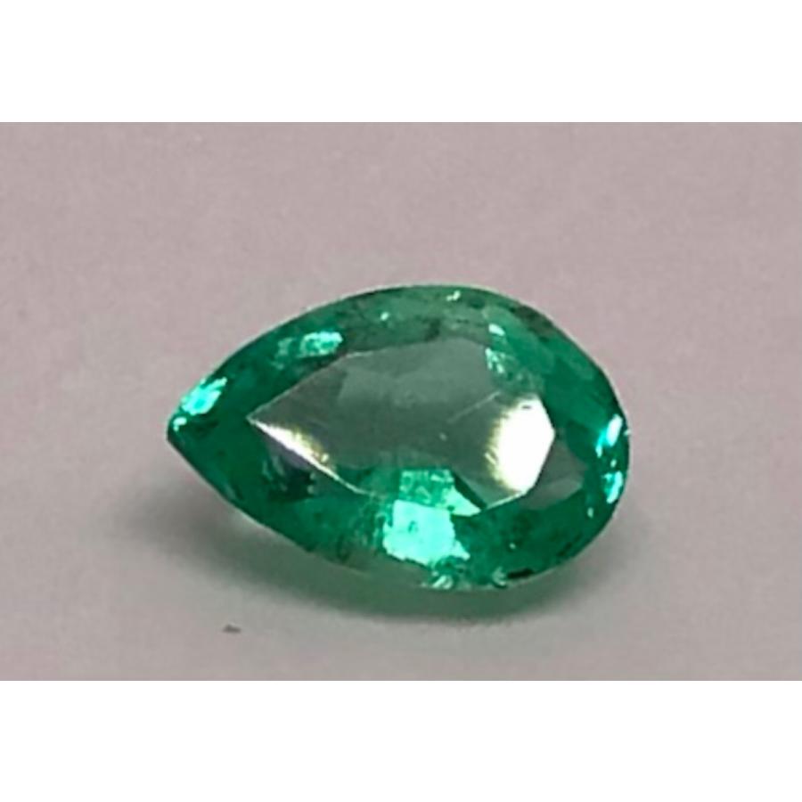 エメラルド 0.714ct ルース クリックポスト送料無料