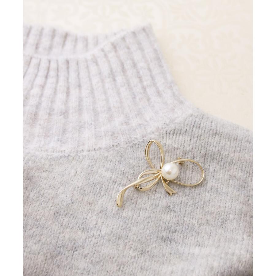 ヴァンテーヌ ブローチ リボン モチーフ パール メタル 曲線 上品