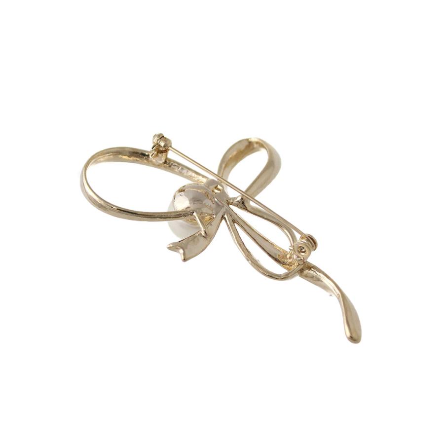 ヴァンテーヌ ブローチ リボン モチーフ パール メタル 曲線 上品