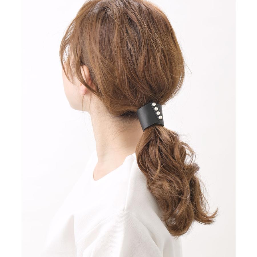 ヴァンテーヌ ポニーフック パール付き マグネット式 フェイクレザー