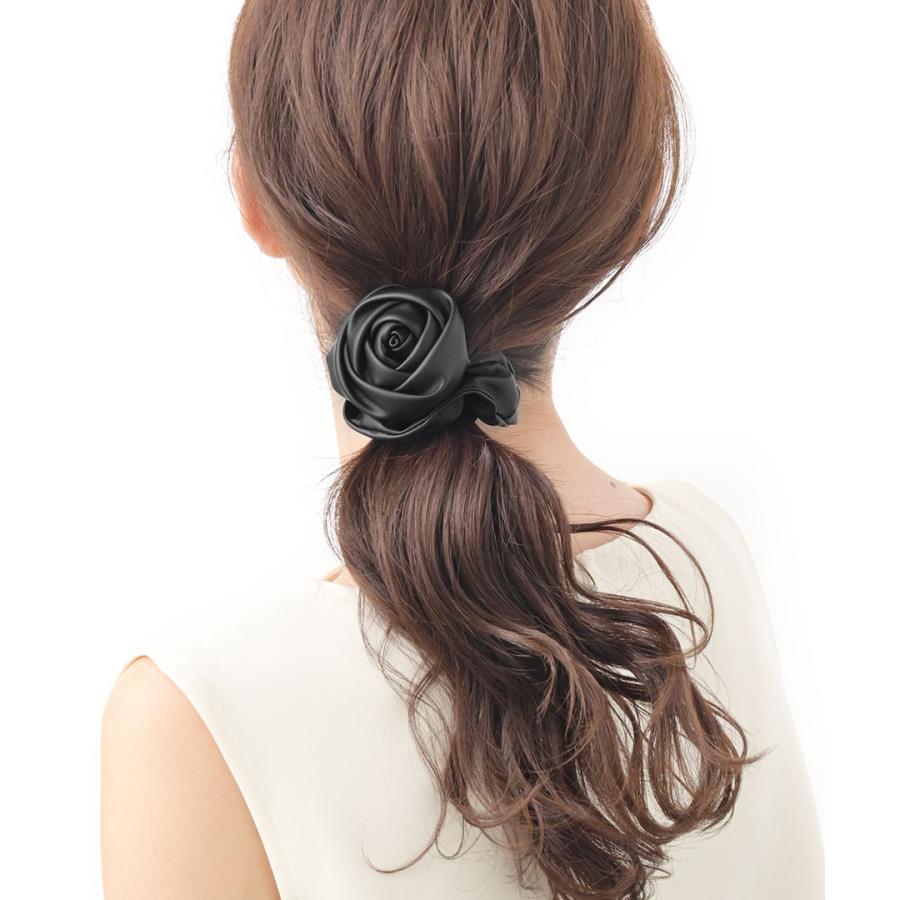 ヴァンテーヌ シュシュ ローズモチーフ フェイクレザー 薔薇 ヘアゴム