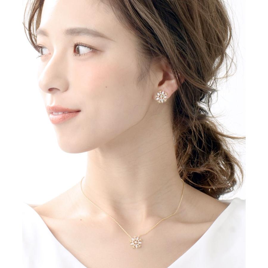 ヴァンテーヌ スノークリスタルピアス・イヤリング 雪の結晶 上品 金属