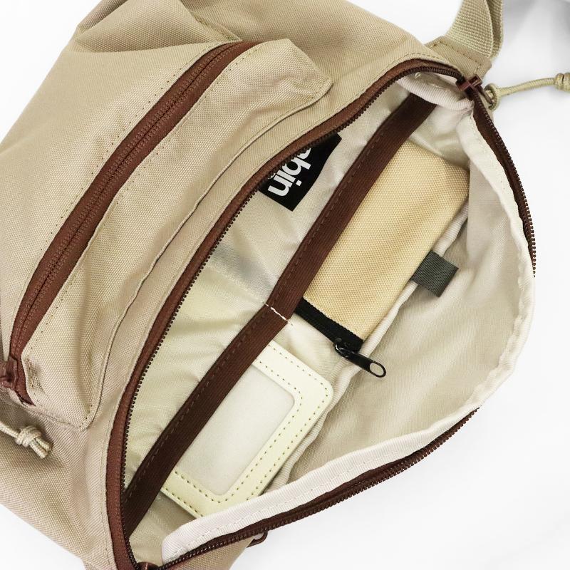 cabin zero（キャビンゼロ） ボディバッグ FLICKER HIP PACK 4L