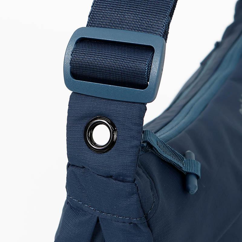 cabin zero（キャビンゼロ） ショルダーバッグ MOON BAG 8L ボディ