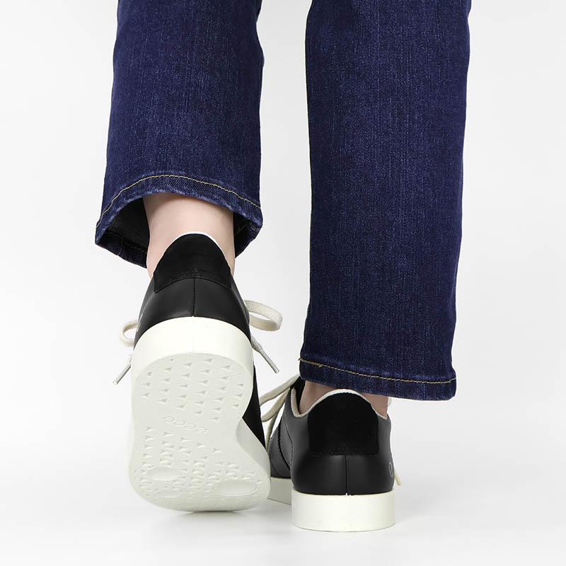 ecco（エコー） スニーカー レディース ストリートライト STREET LITE