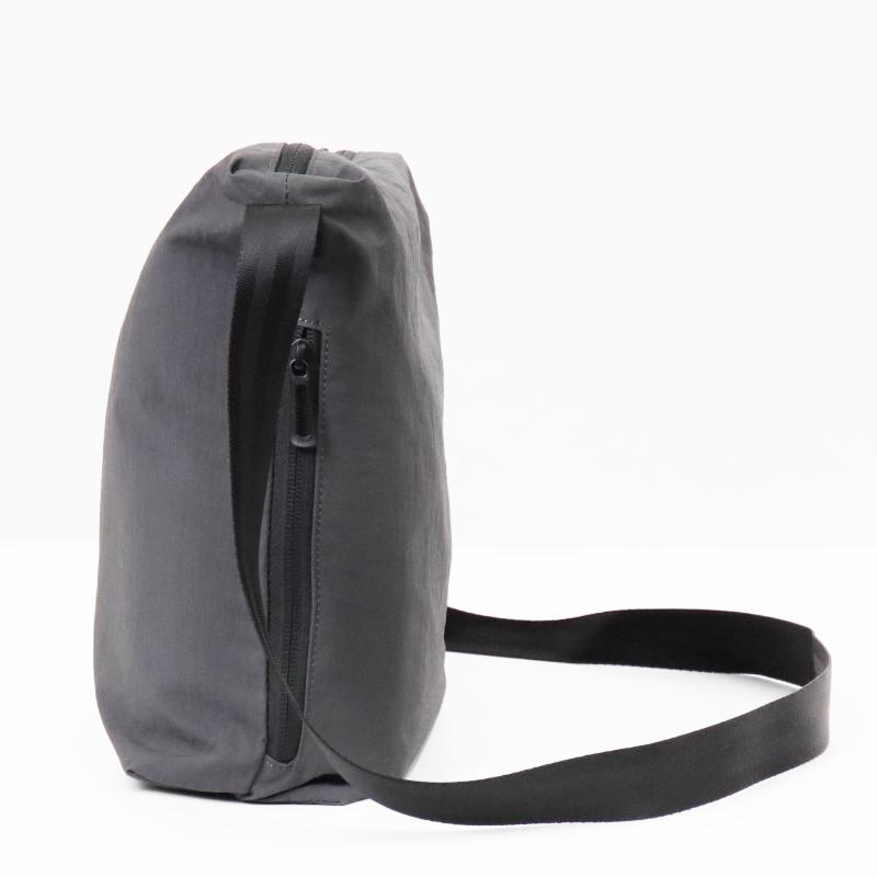 Filer〈撥水加工/軽量〉SIWA ミニ ショルダーバッグ グレー Filer（フィレール） ショルダーバッグ メンズ レディース SIWA ミニ
