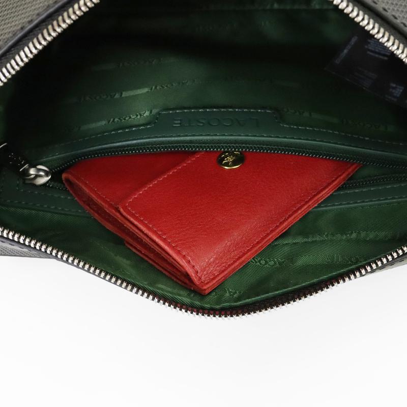 LACOSTE（ラコステ） ショルダーバッグ CHANTACO スクエア レザー 斜め