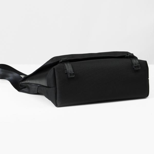 master-piece（マスターピース） メッセンジャーバッグ slick leather