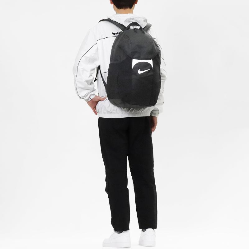 未使用 ナイキ リュック ブラック&ホワイト NIKE（ナイキ） バックパック アカデミー チーム メンズ レディース