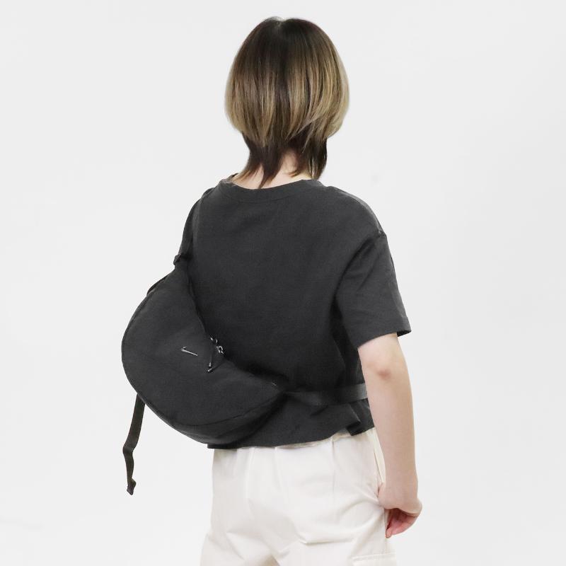 NIKE（ナイキ） ショルダーバッグ オーラ CRESCENT クレセント クロス