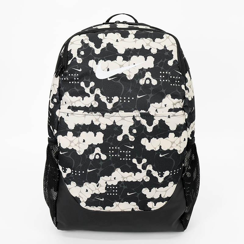 未使用 ナイキ リュック ブラック&ホワイト NIKE（ナイキ） バックパック ブラジリア Brasilia リュック 24L 通勤