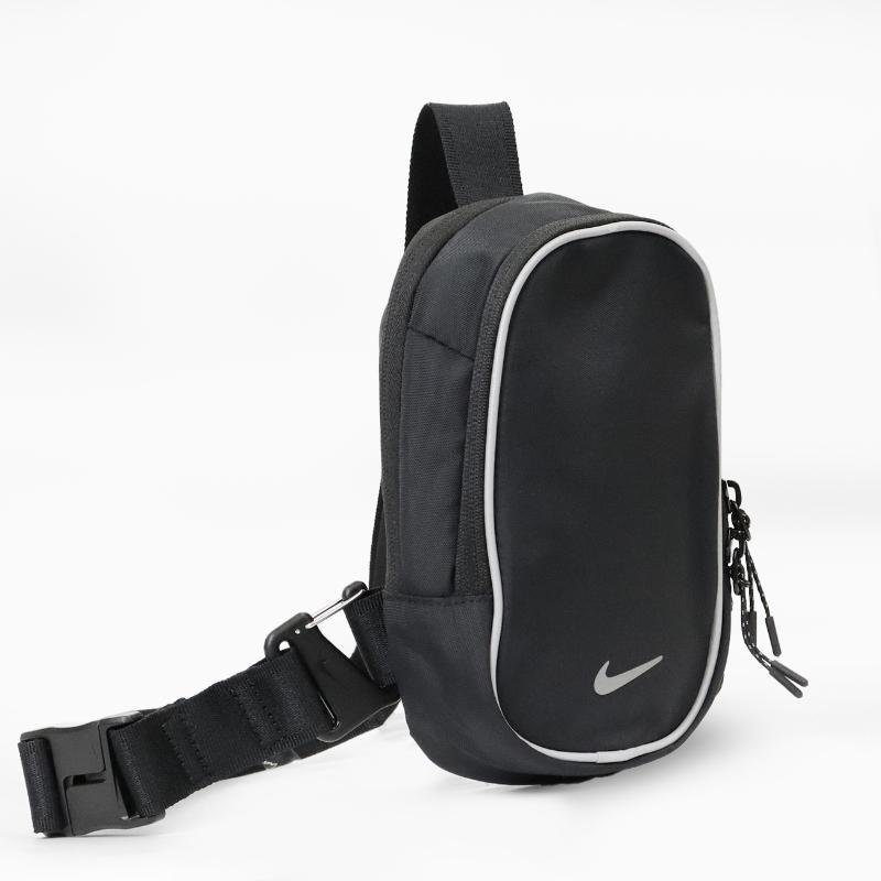 NIKE（ナイキ） ボディバッグ COMMUTE クロスボディ ミニバッグ 縦型