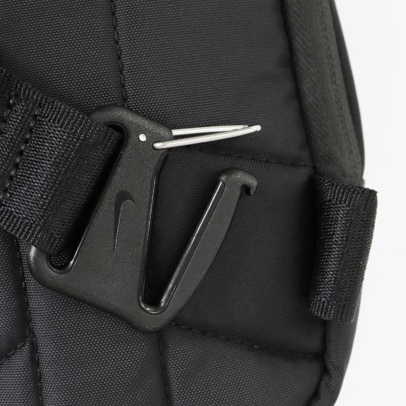 NIKE（ナイキ） ボディバッグ COMMUTE クロスボディ ミニバッグ 縦型
