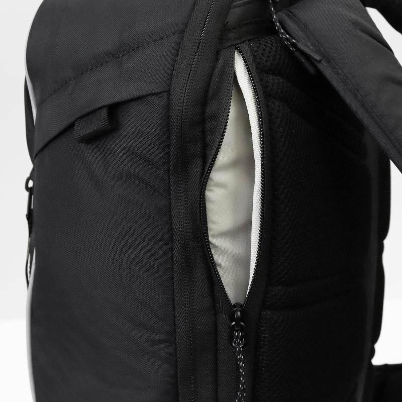 NIKE（ナイキ） バックパック COMMUTE リュック 25L ミニポーチ付き