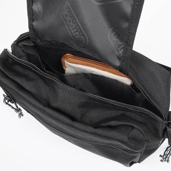 OUTDOOR PRODUCTS（アウトドアプロダクツ） ショルダーバッグ 横型