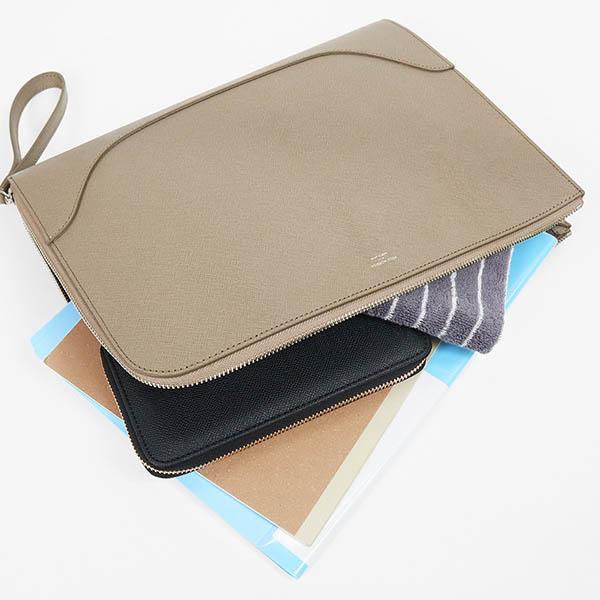 PELLE MORBIDA（ペッレ モルビダ） クラッチバッグ キャピターノ