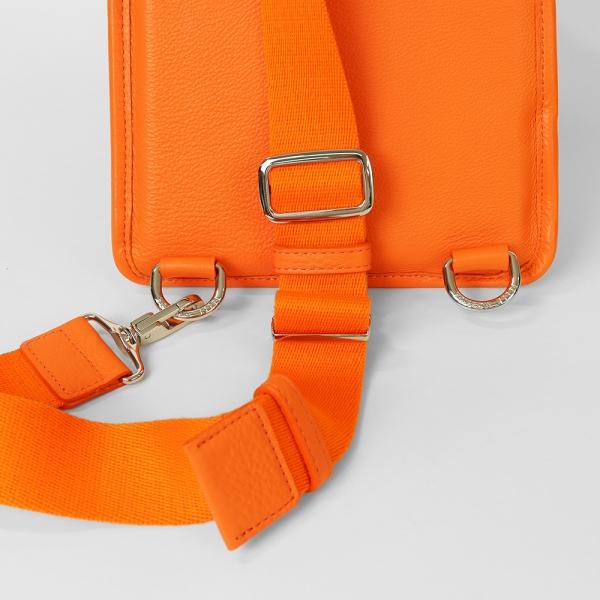PELLE MORBIDA（ペッレ モルビダ） ショルダーバッグ メイデン