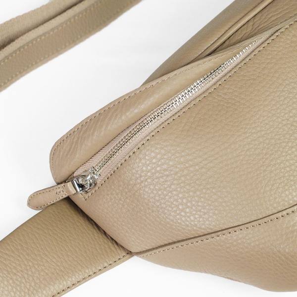 PELLE MORBIDA（ペッレ モルビダ） ショルダーバッグ メイデン