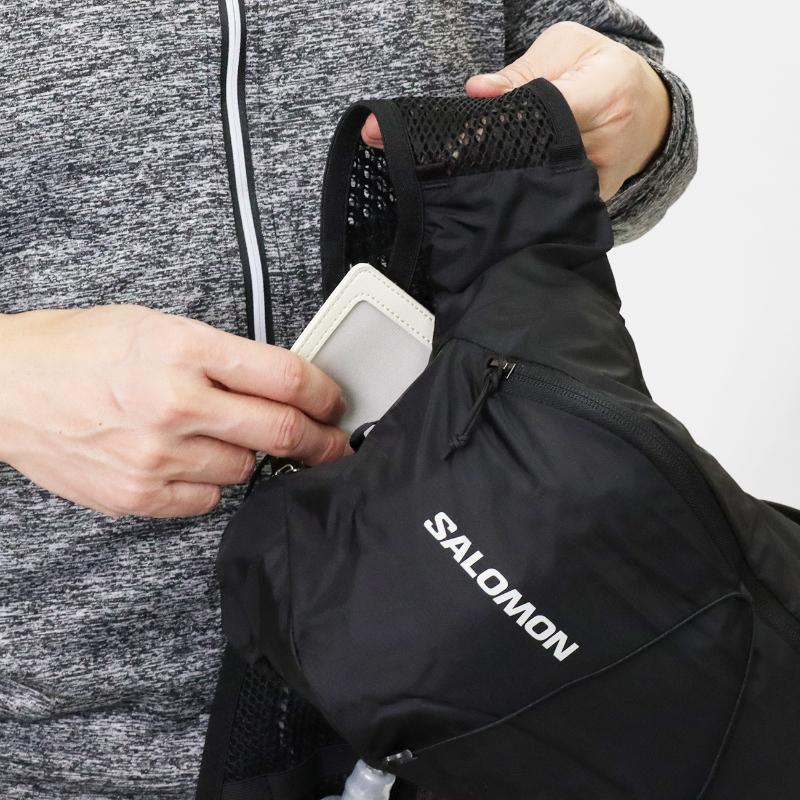 ACTIVE SKIN 8 ランニングベスト (フラスク付き) SALOMON ACTIVE SKIN 8 ユニセックス ランニングベスト（フラスク付