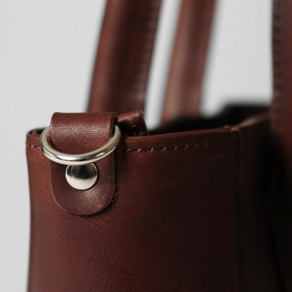 新品TIDEWAY ハンドバッグトートバッグ Niks TOTE Sサイズ牛革 新品TIDEWAY ハンドバッグトートバッグ Niks TOTE Sサイズ牛革 - メルカリ